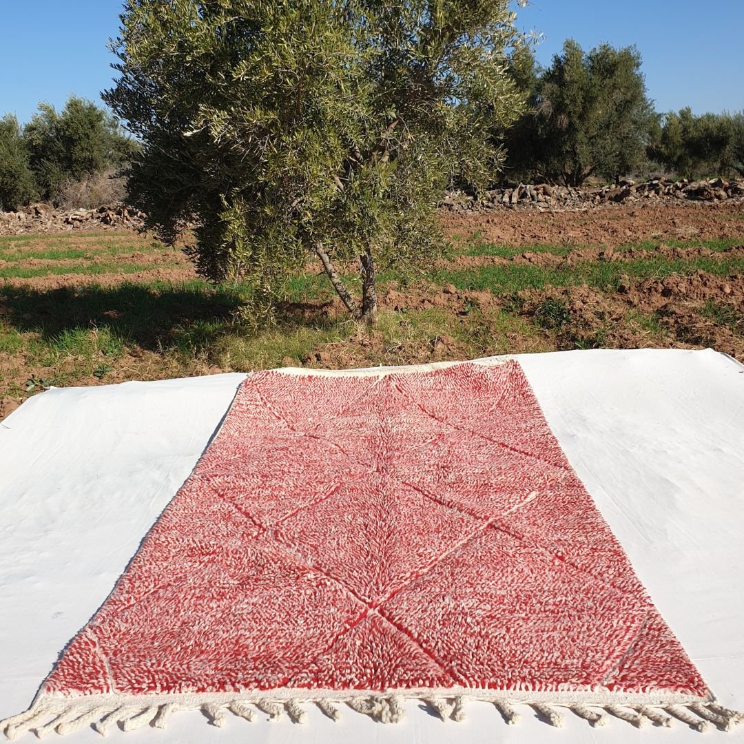 Karose | Red 5x8 Moroccan Rug Authentic Soft Beni Ourain | 5'25x8'96 Ft | 160x273 cm - OunizZ