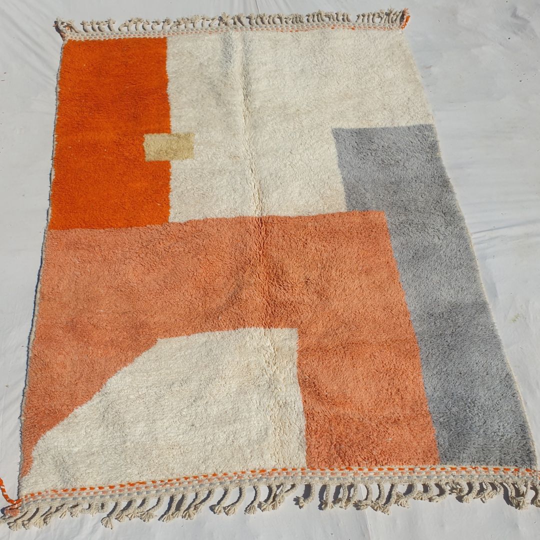 Hanily | Moroccan Beni rug 6x9 Ultra Soft | White Orange Blue Peach Beni Ouarain | 9'38x6'80 Ft | 286x207 cm - OunizZ