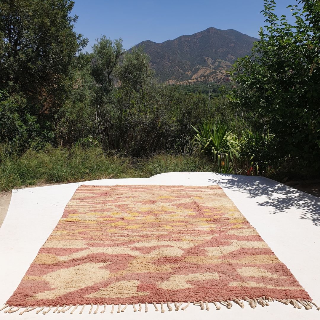 Hartoula - Red Moroccan Rug 8x11 Boujad | Authentic Berber Rug | 8'60x11'38 Ft | 262x347 cm - OunizZ