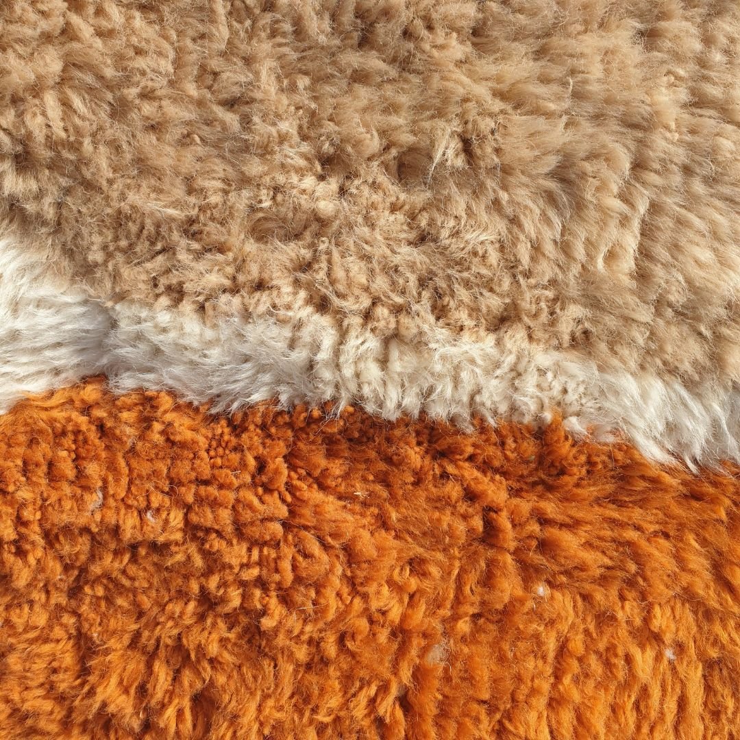 Hiaba | Beige & Orange Moroccan Rug 3x5 Beni Ourain Ultra Soft | 3'77x5'35 Ft | 115x163 cm - OunizZ