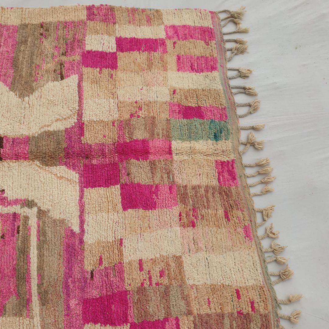 Houraj - Pink Boujad Moroccan Rug 5x8 | Handmade with 100% Authentic wool | 8'70x5'90 Ft | 265x180 cm - OunizZ