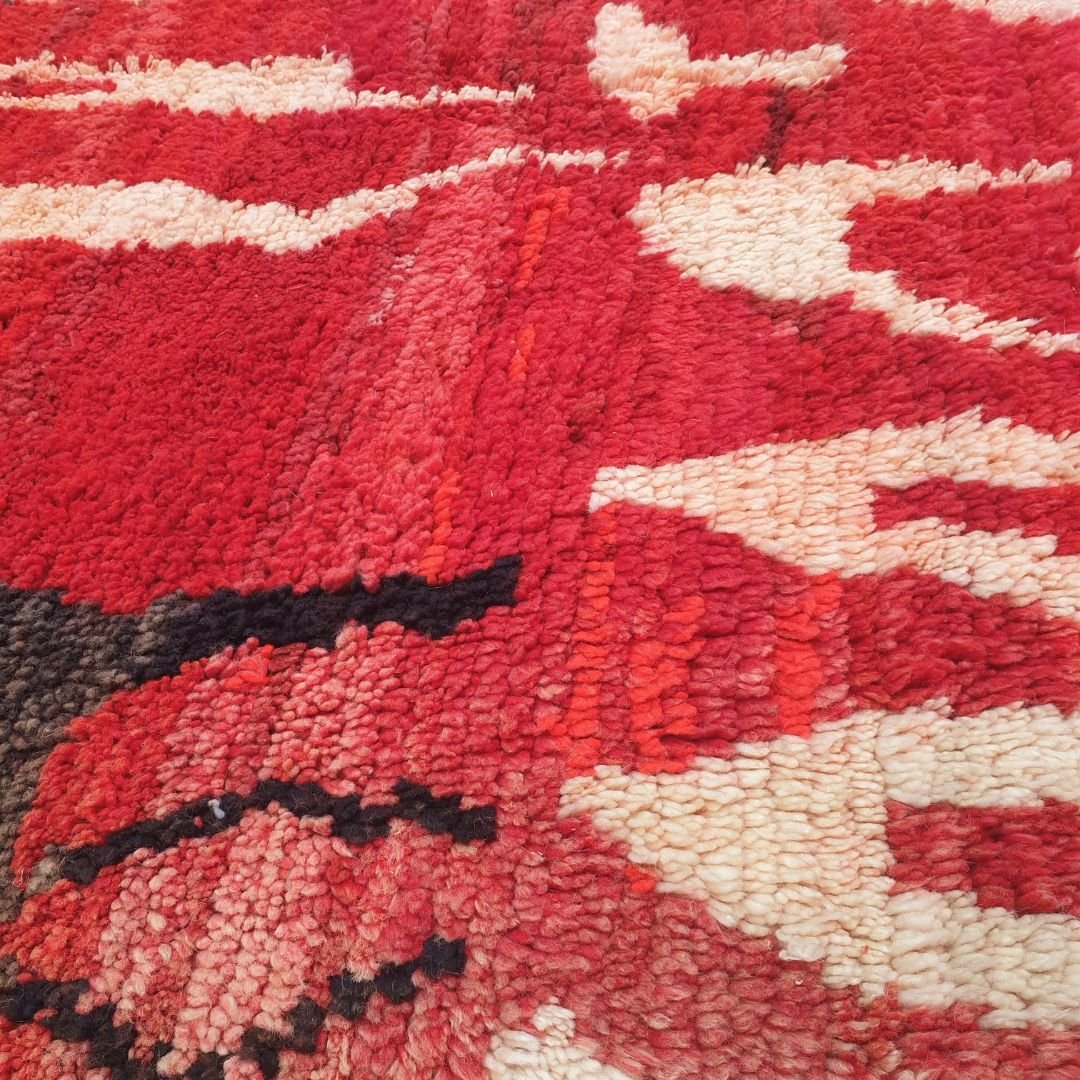 Lamaa - Red Berber Moroccan Rug 6x10 | Authentic Boujad handmade Moroccan Carpet | 6'17x10'10 Ft | 188x308 cm - OunizZ