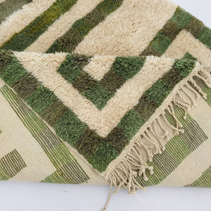 Mataha | Sage Green Checkered Moroccan Rug 6x10 Beni Ourain Ultra Soft | Authentic Berber wool Beni Rug | 6'43x10'17 Ft | 196x310 cm - OunizZ