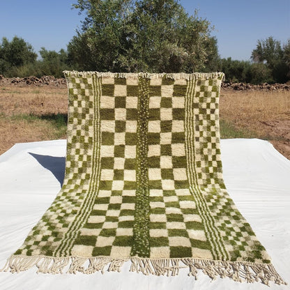 Mouassine | Checkered Olive Green Moroccan Rug 6x9 Beni Ourain Ultra Soft | Authentic Berber wool Beni Rug | 6'46x9'61 Ft | 197x293 cm - OunizZ