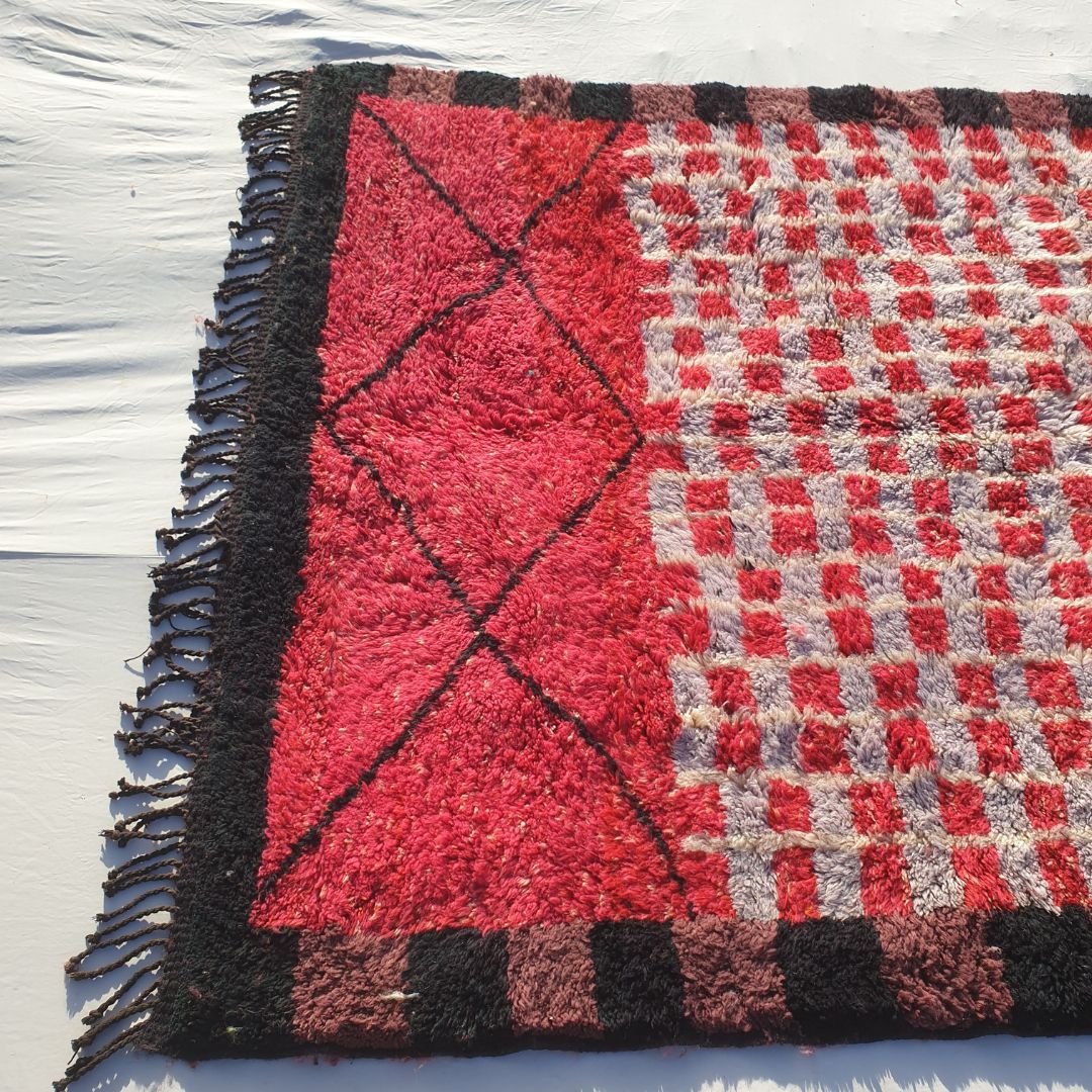 Rawja - Red & Black 6x9 Moroccan Rug Beni Mrirt Luxurious Ultra Soft and Thick | Berber Handmade Wool Carpet | 6'63x9'38 Ft | 202x286 cm - OunizZ