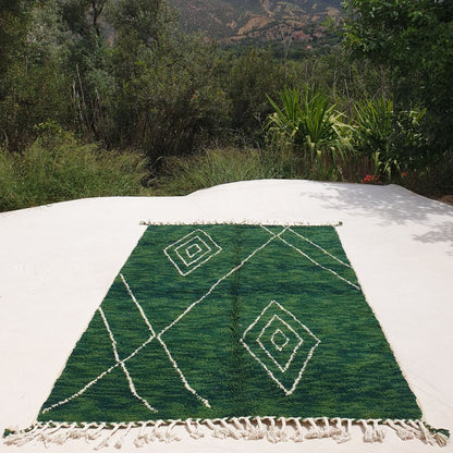 Sibila | Green Moroccan Rug 5x8 Soft Authentic Beni Ourain | 5'15x8'43 Ft | 157x257 cm - OunizZ