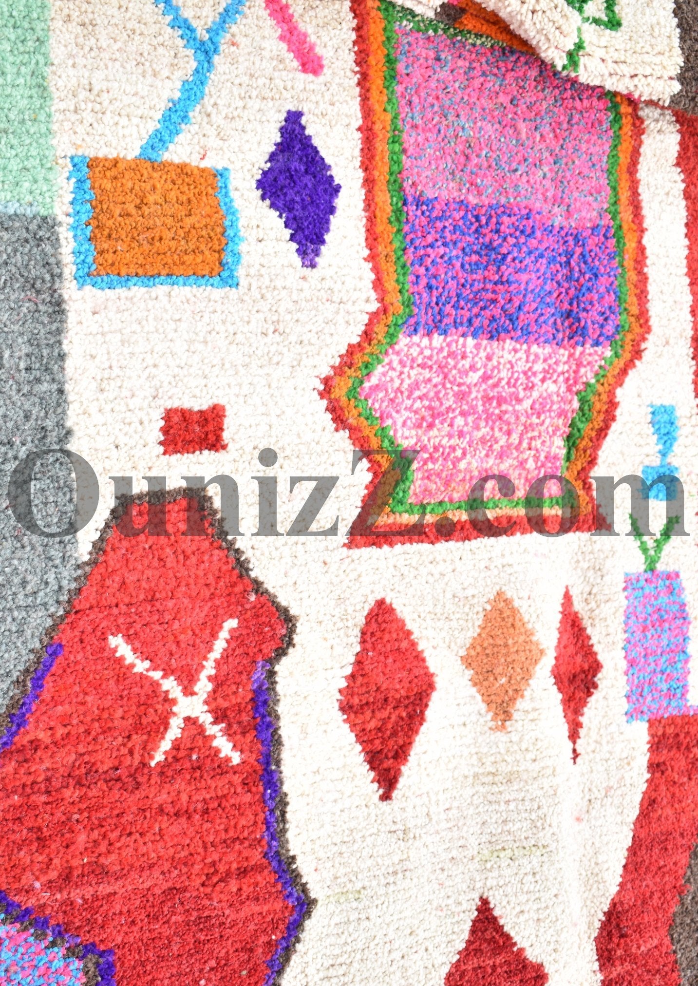 AHWACH | Boujaad Rug | 100% wool handmade in Morocco - OunizZ