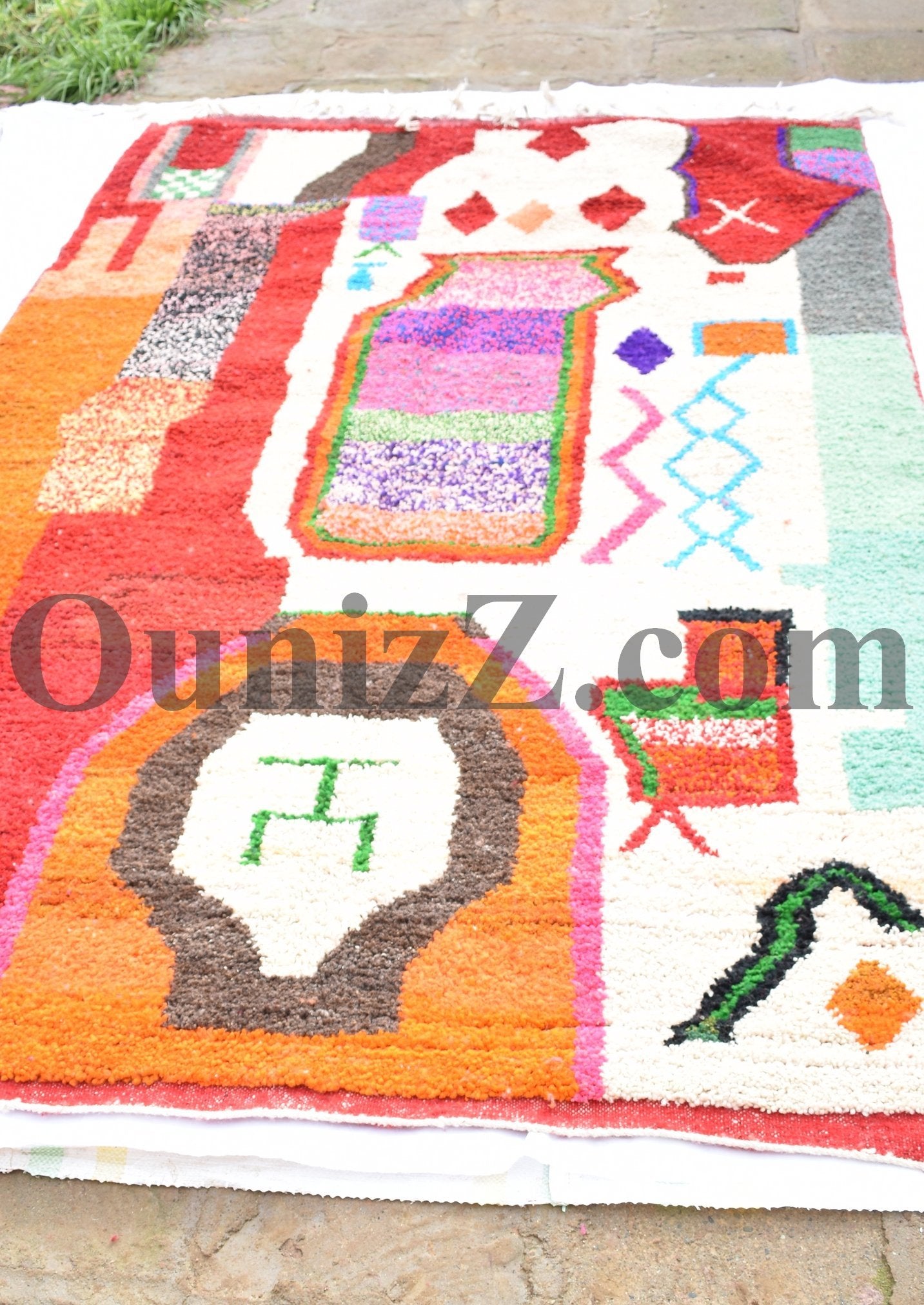 AHWACH | Boujaad Rug | 100% wool handmade in Morocco - OunizZ