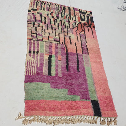 Binila - Moroccan Boujad Berber Rug | Colorful Authentic Handmade Bedroom Rug | 9'1x5'3 Ft | 2,77x1,62 m - OunizZ