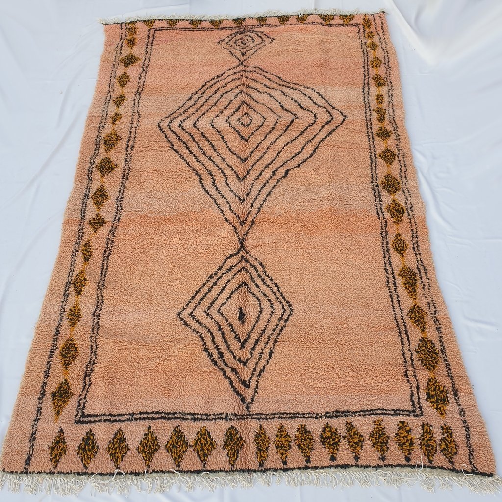 Customized WARDA | 2,5x1,5 m | Moroccan Vintage style Rug | 100% wool handmade - OunizZ