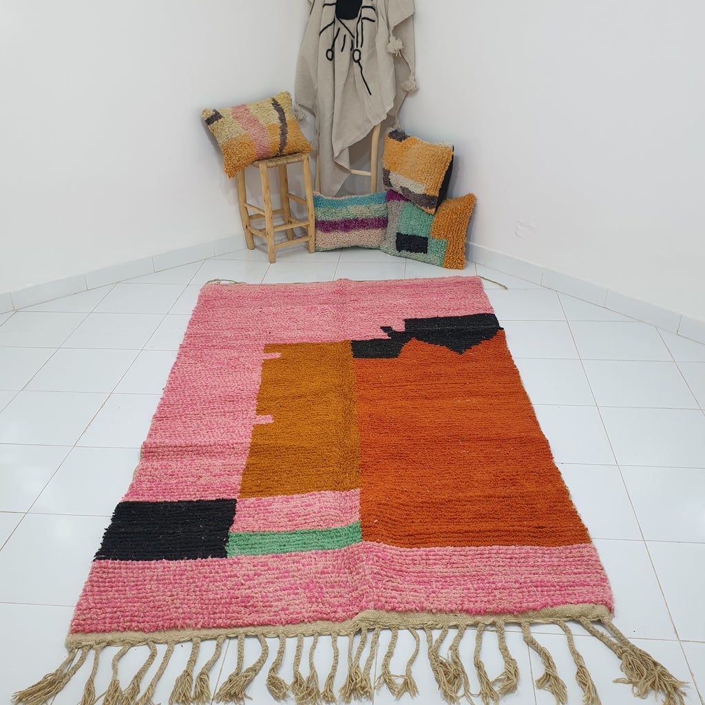 DOUH | 8'4x5'1 Ft | 2,55x1,55 m | Moroccan Colorful Rug | 100% wool handmade - OunizZ