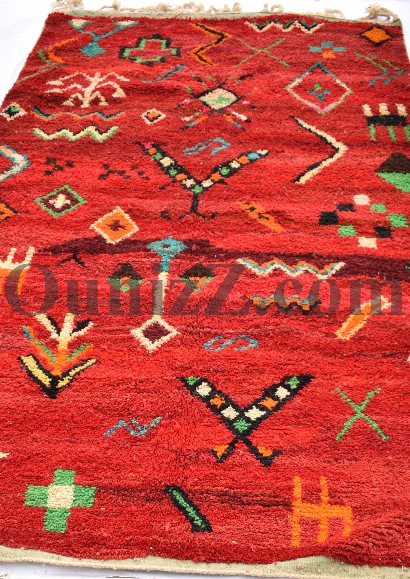 ERMA | Boujaad Rug | 100% wool handmade in Morocco - OunizZ