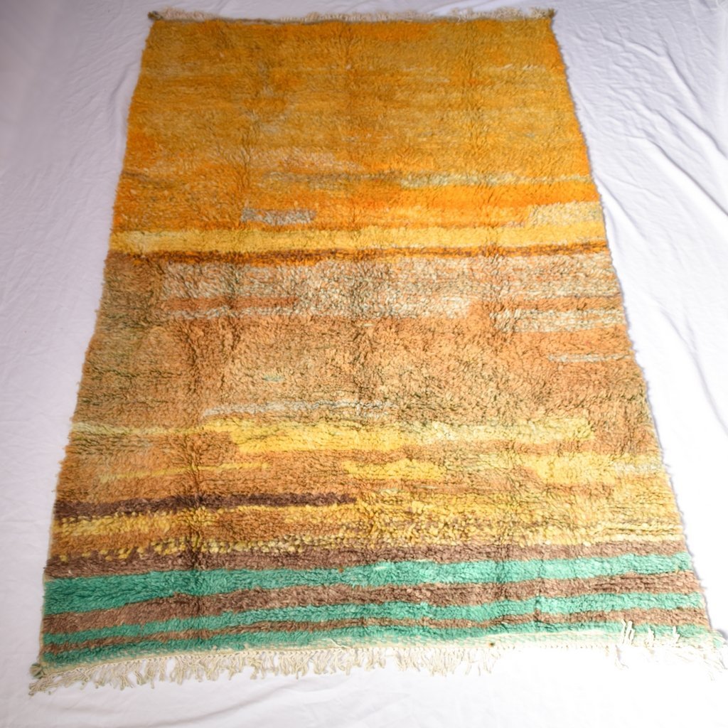 GHOROB | 8'2x5'0 Ft | 250x153 cm | Moroccan Golden Rug | 100% wool handmade - OunizZ