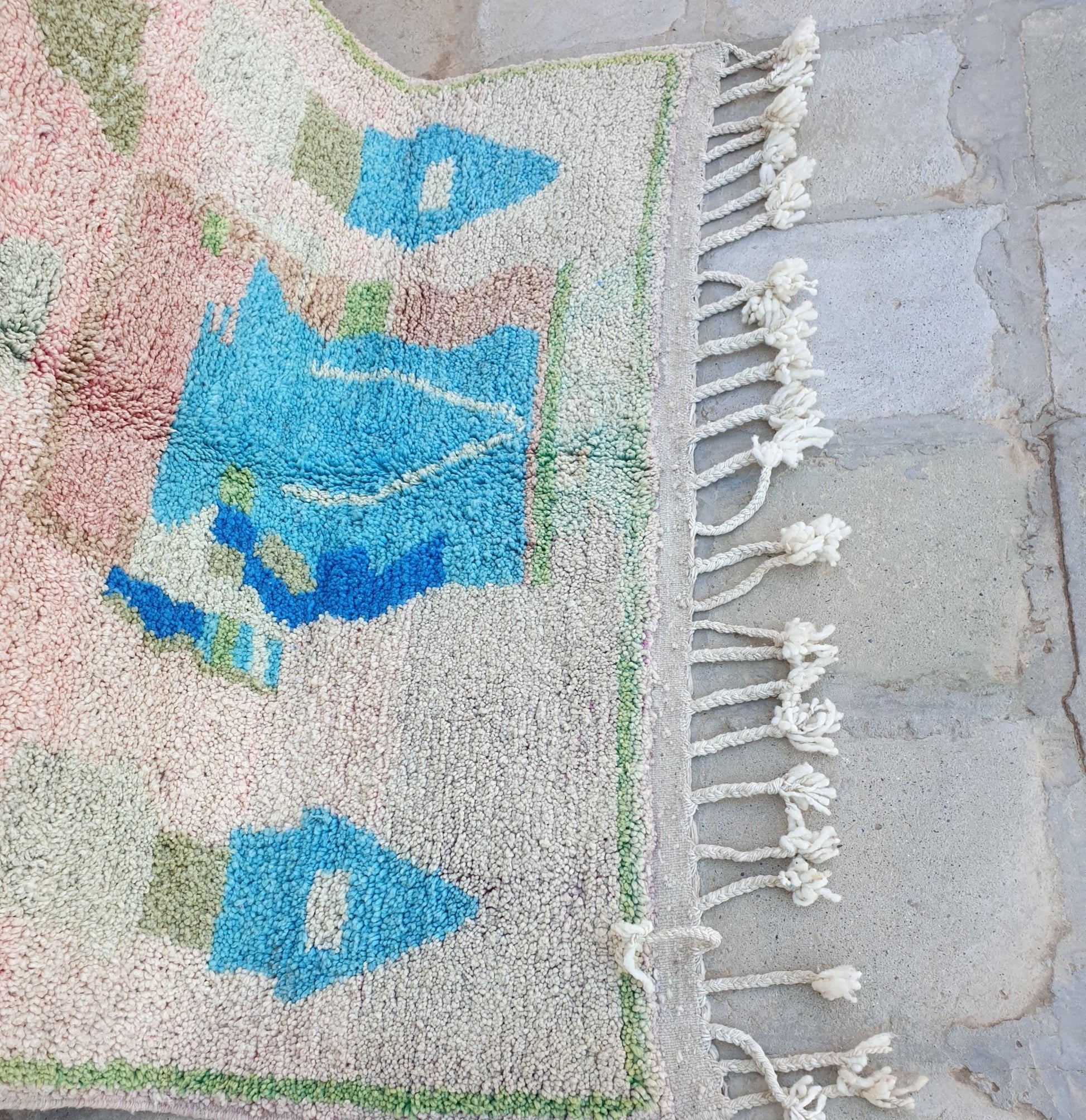 KHUDA | Boujaad Rug | 100% wool handmade in Morocco - OunizZ