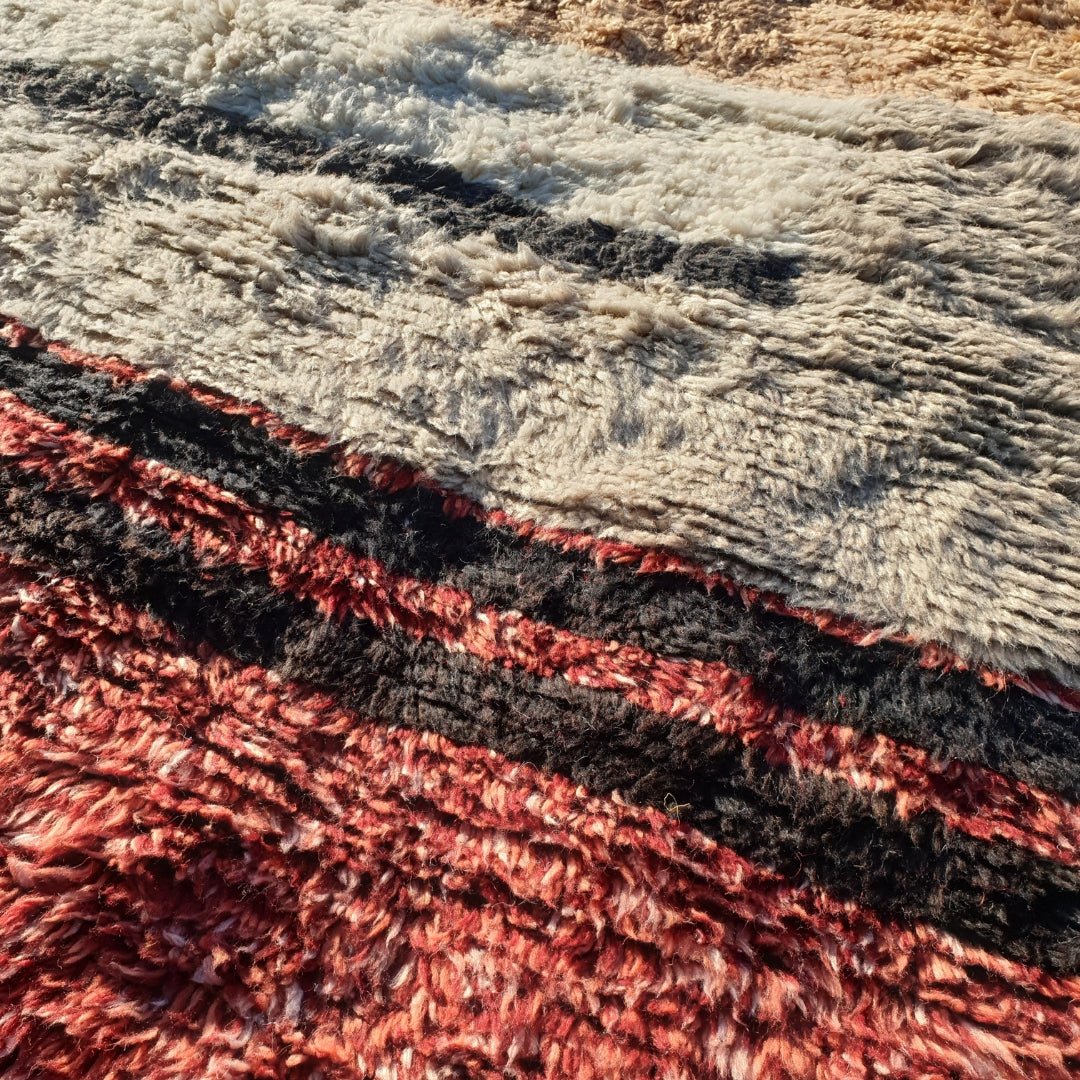 KIMMA (Super Soft Super Thick) | 9'64x6'56 Ft | 294x200 cm | Moroccan Beni Mrirt Rug | 100% wool handmade - OunizZ