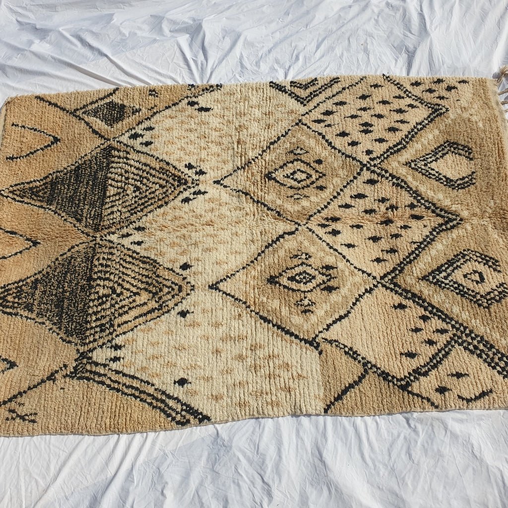 Moroccan Rug Beige & Brown Boujaad | 9'4x6'5 Ft | 2,86x2,00 m | NAGRA | 100% wool handmade - OunizZ