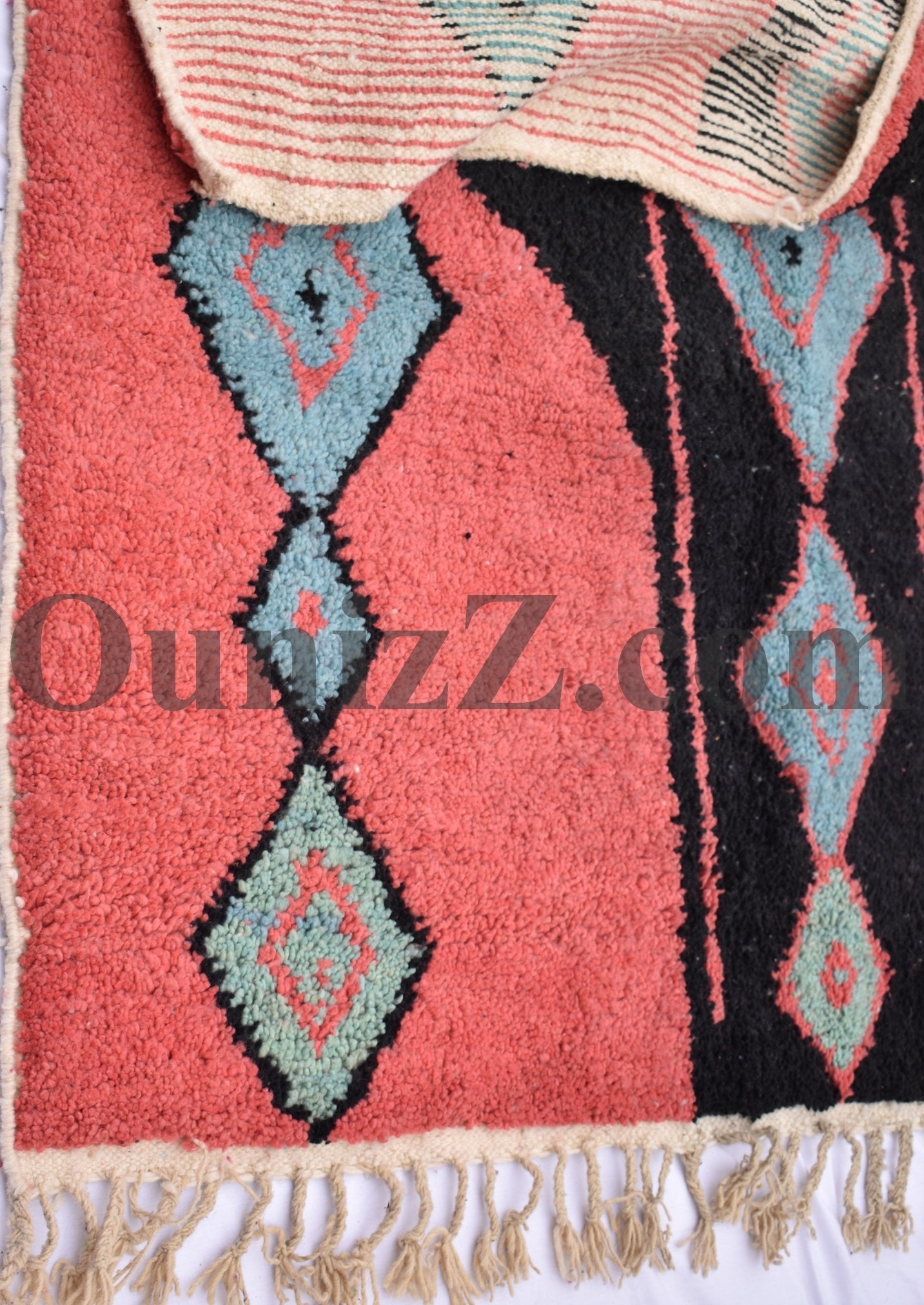 ORDRY | Boujaad Rug | 100% wool handmade in Morocco - OunizZ