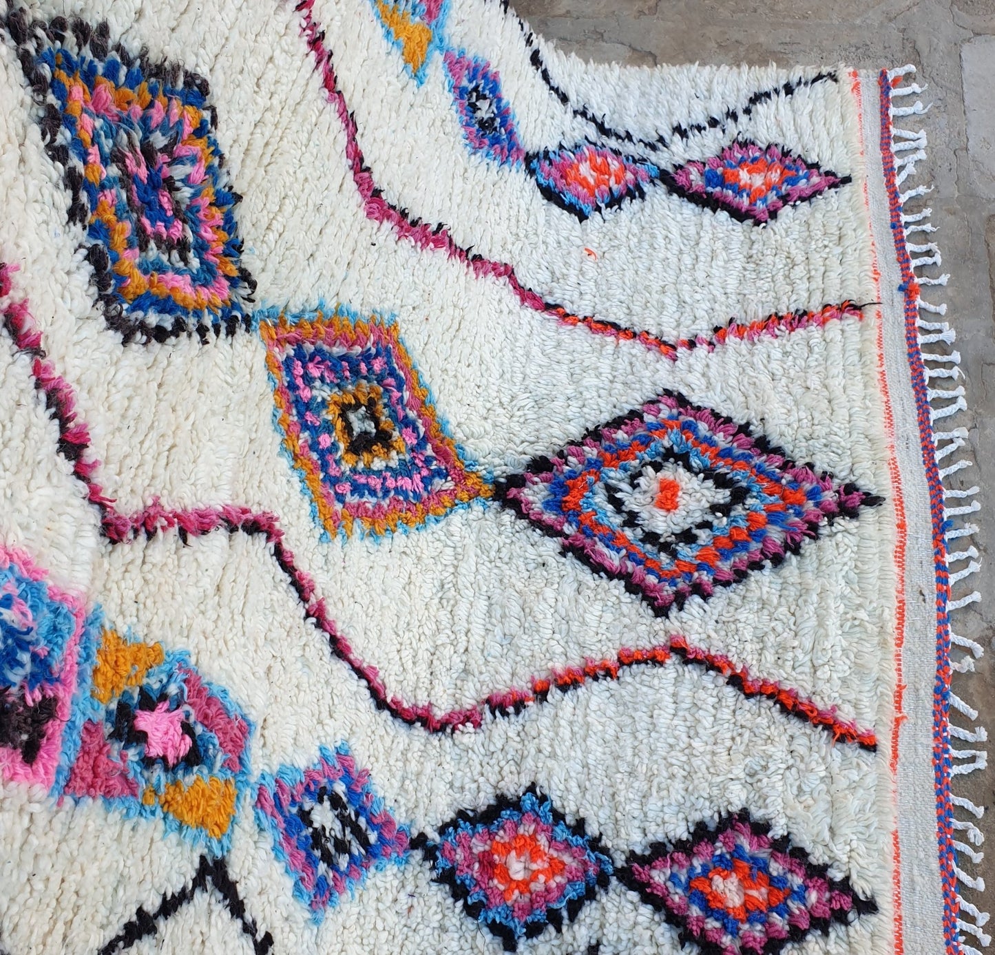 TAKFA | Azilal Rug | 100% wool handmade in Morocco - OunizZ