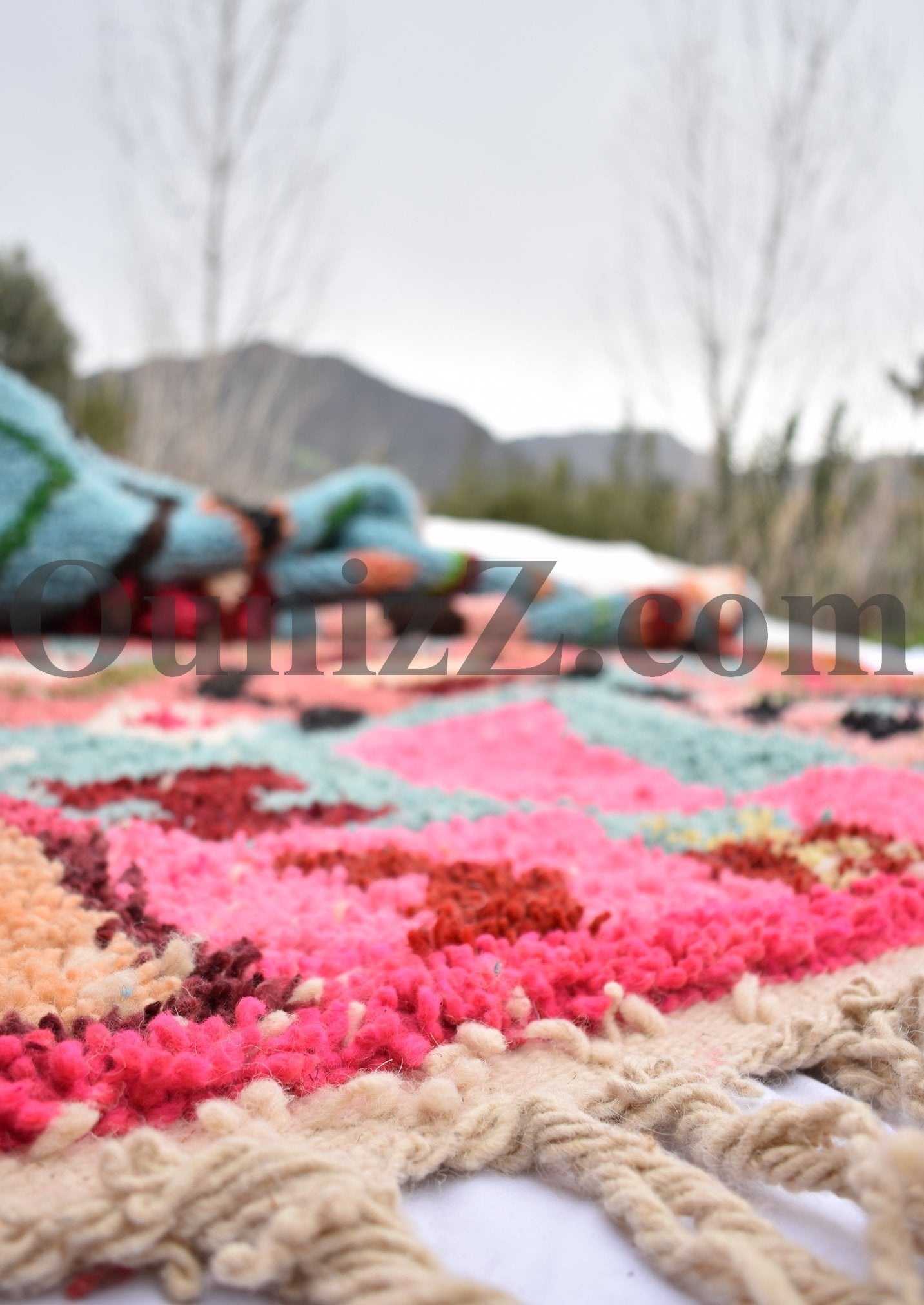 TAMACHO | Boujaad Rug | 100% wool handmade in Morocco - OunizZ